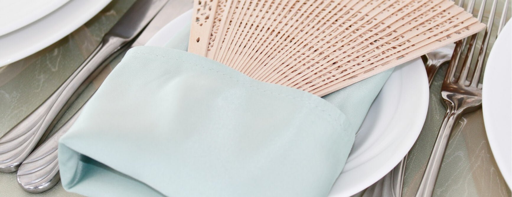 Comment choisir son linge de table ? - Kipli