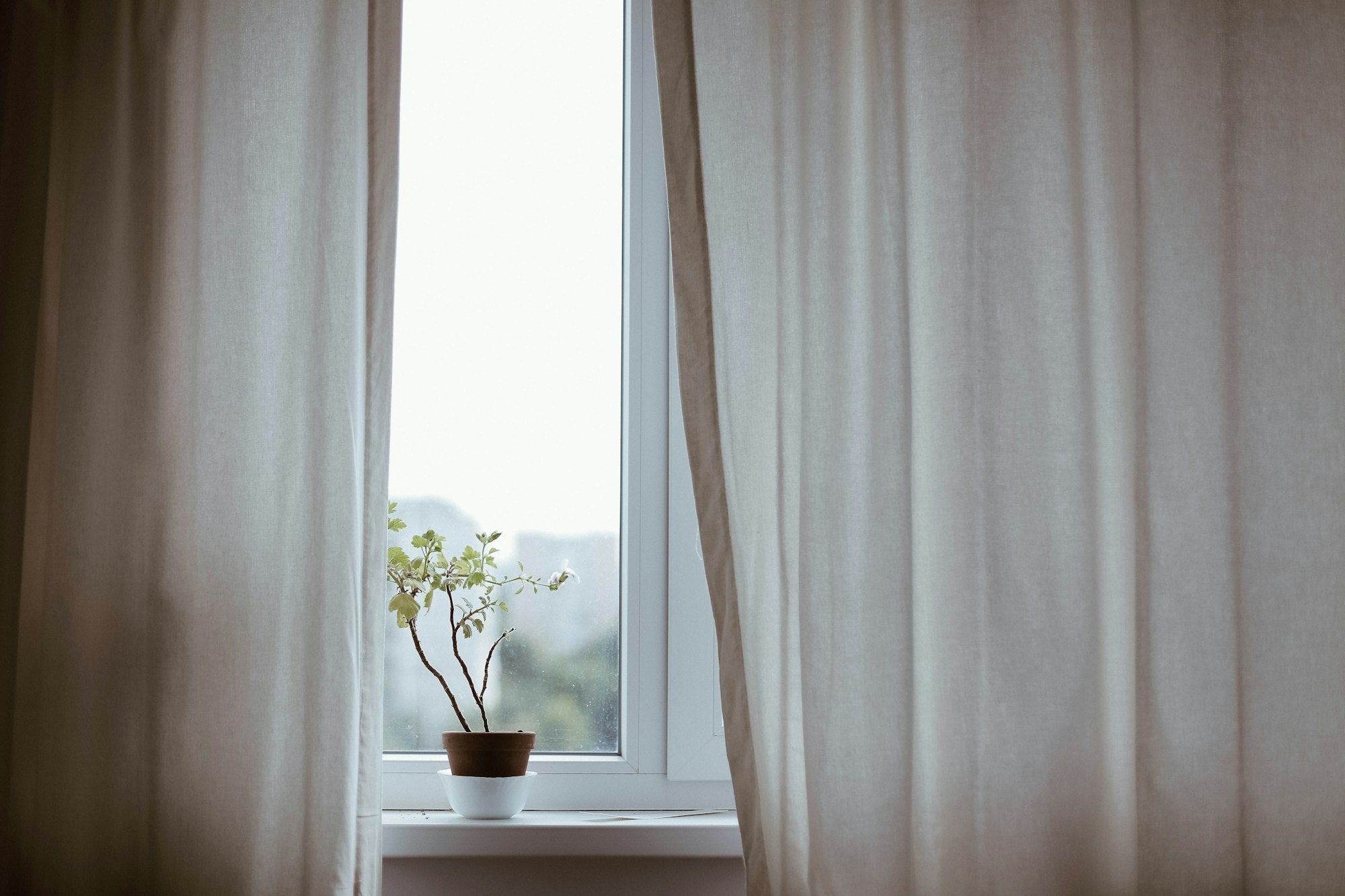 Como escolher as cortinas brancas? - Kipli