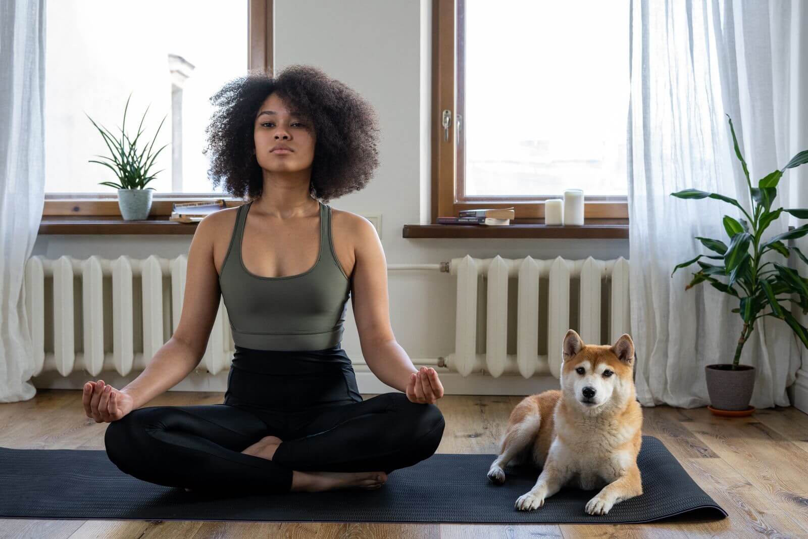 Fordelene ved yoga inden sengetid - Kipli