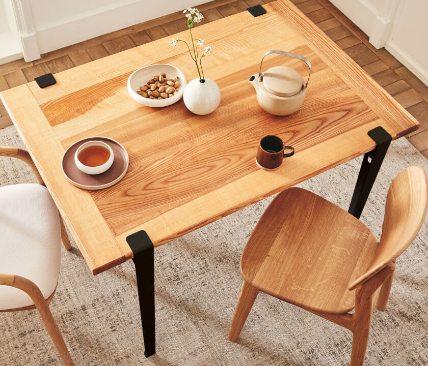 Table à manger en bois massif ÉOS - Kipli x TIPTOE - Kipli