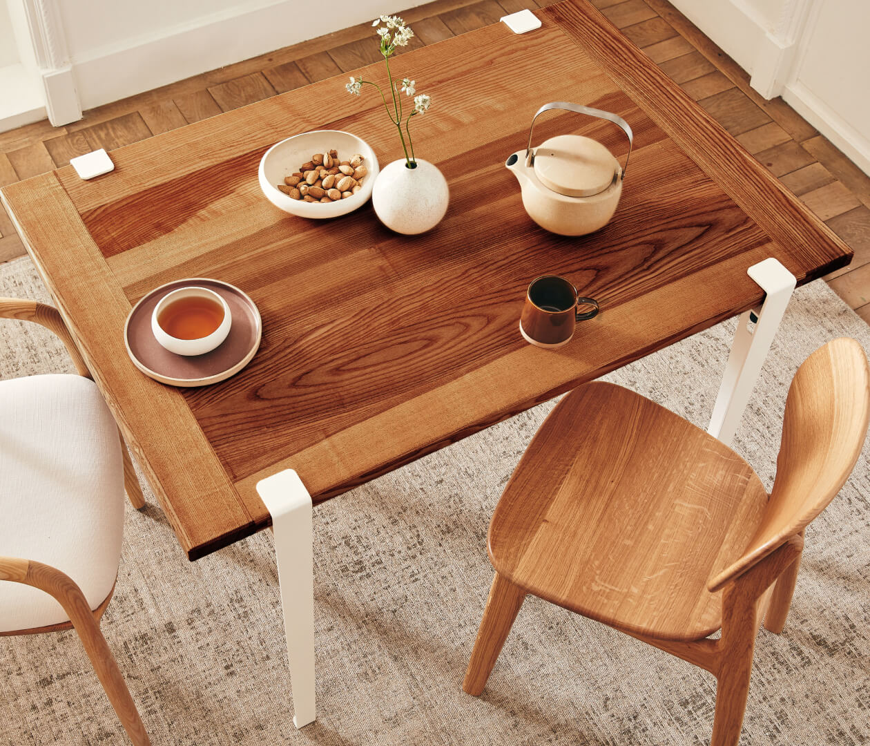 Table à manger en bois massif ÉOS - Kipli x TIPTOE - Kipli