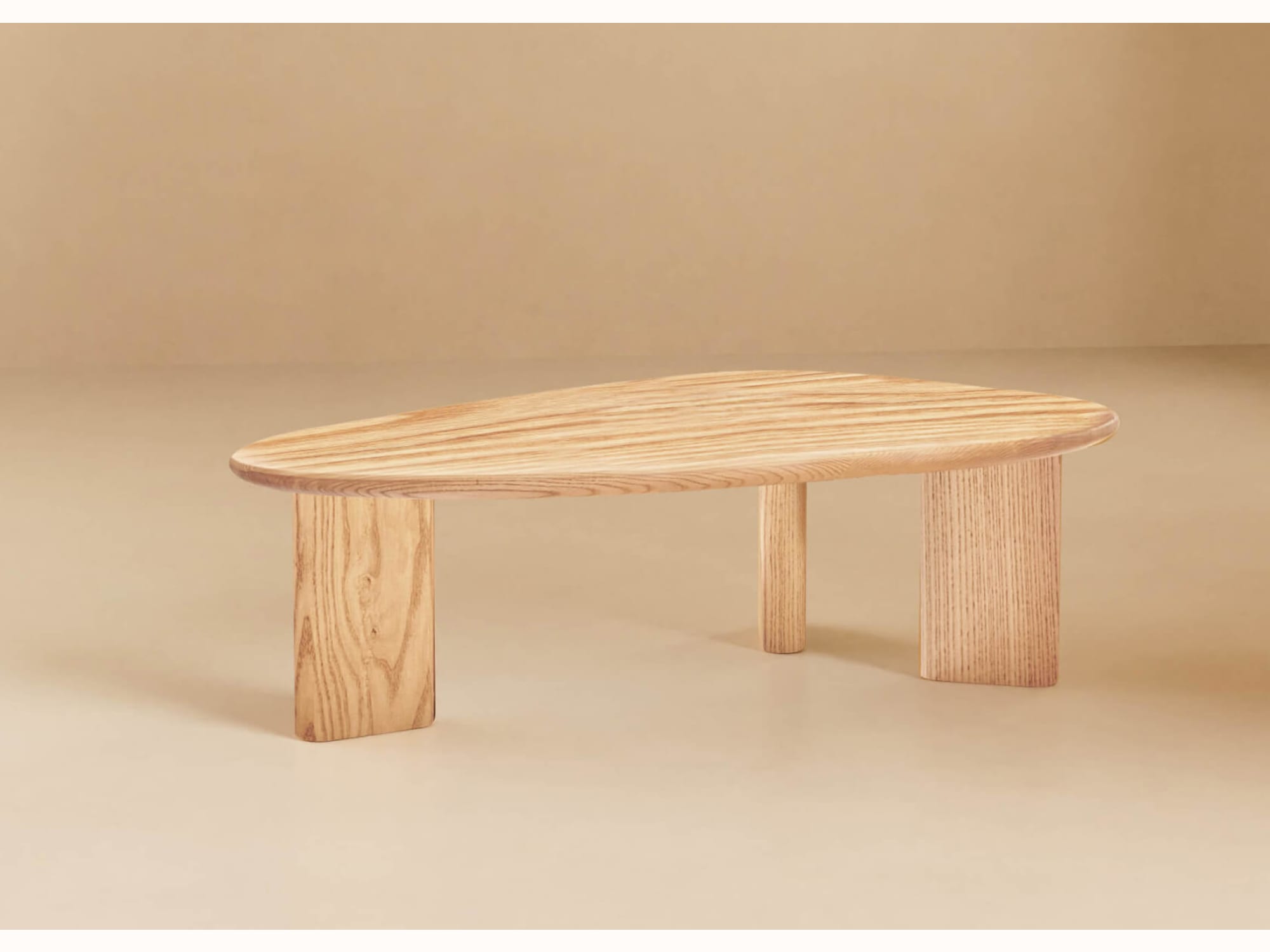 Table basse en bois organique BAOBAB - Kipli