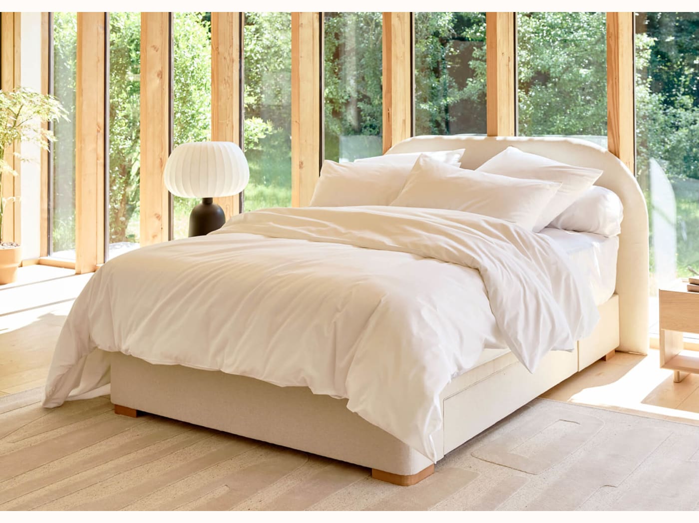 Estrado estofado com gavetas premium - LE LAC - Kipli