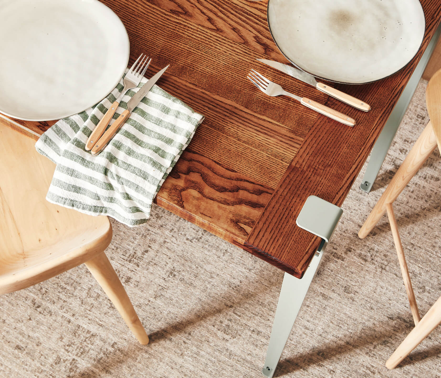 Table haute en bois massif ÉOS - Kipli x TIPTOE 80x80cm - Kipli