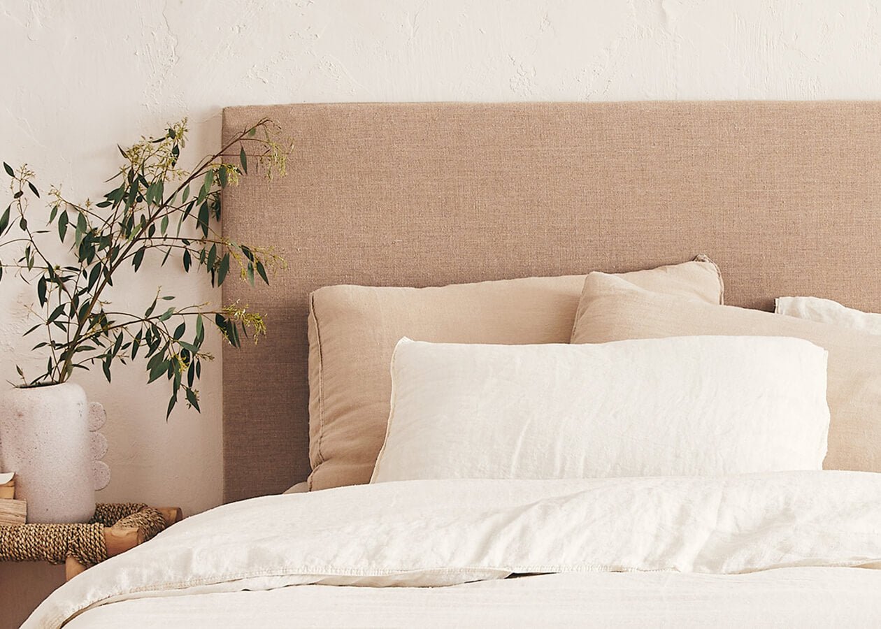 Cama con somier de madera maciza AVA - IT - Kipli