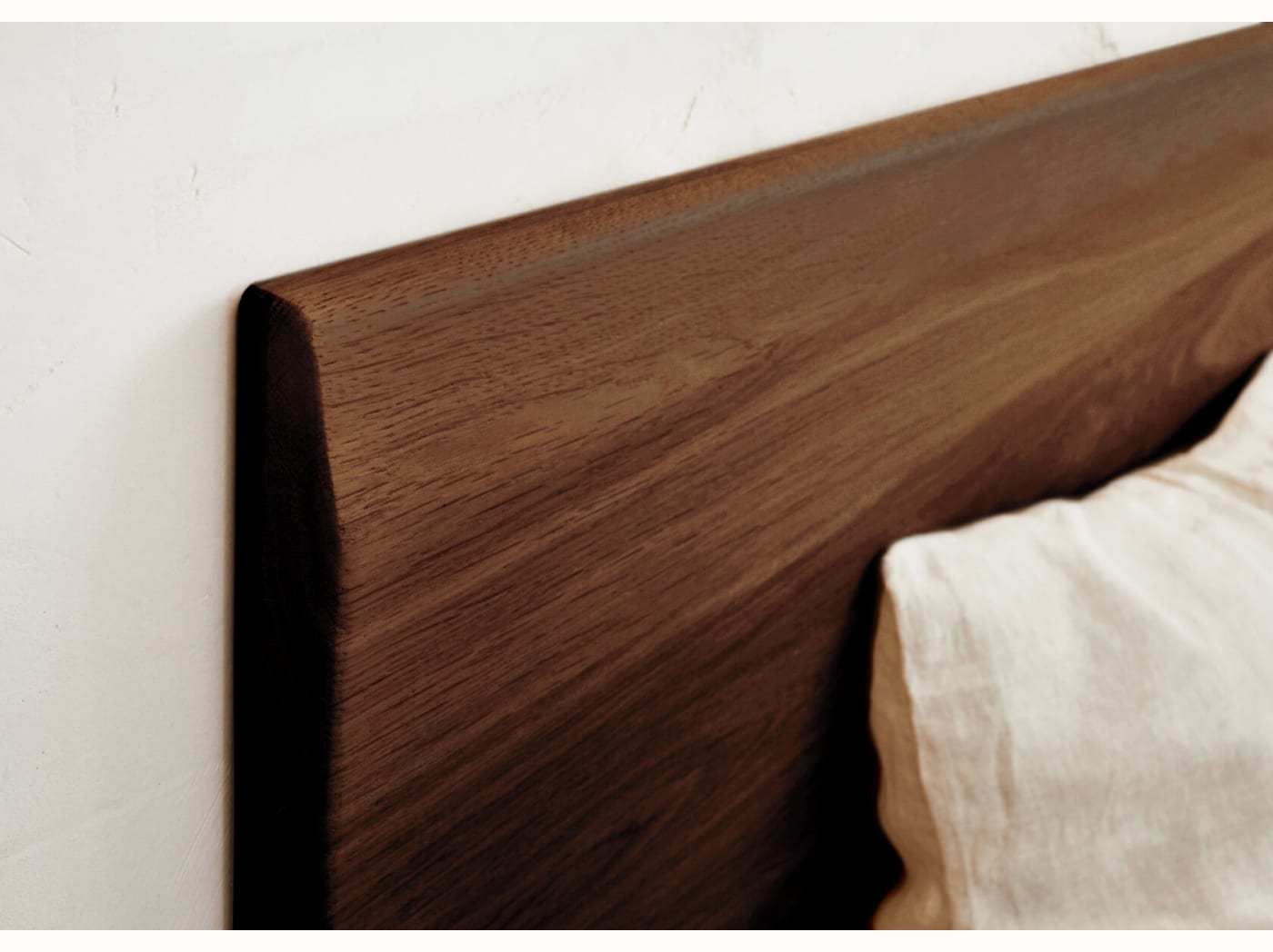 Lit plateforme en bois massif LIVIA - Kipli