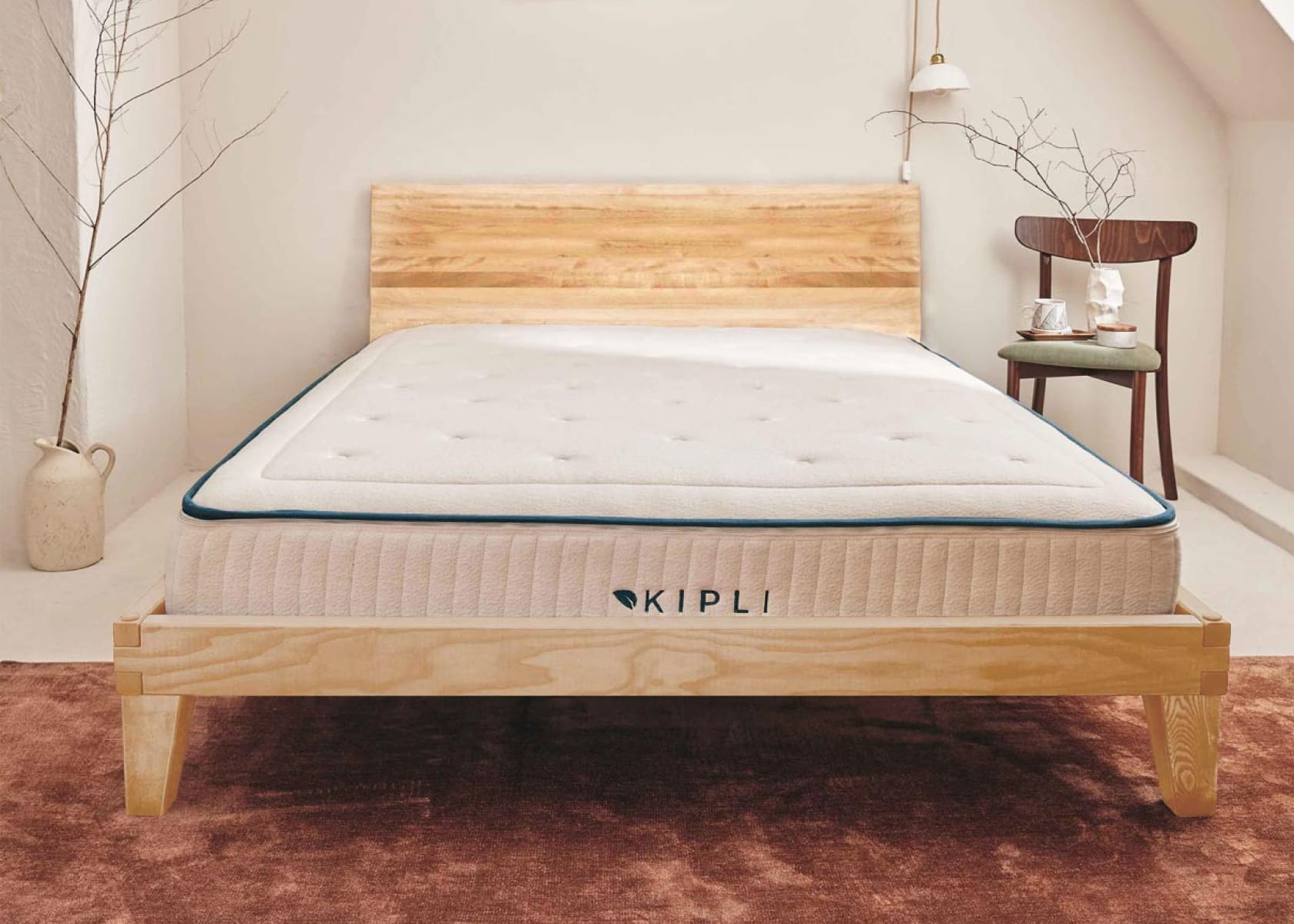 Lit avec sommier en bois massif LUCA - Kipli